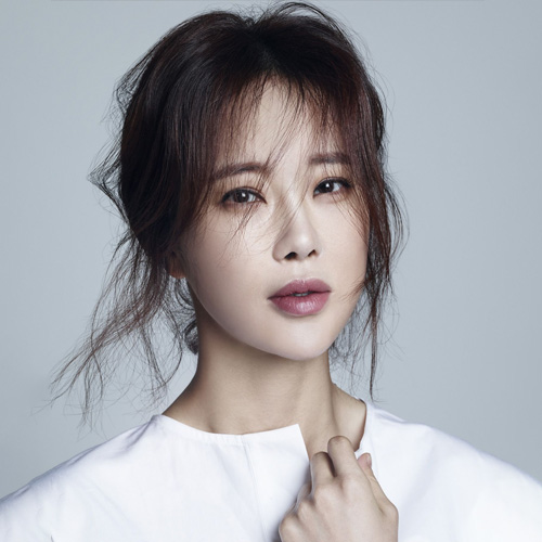 白智英 (백지영)